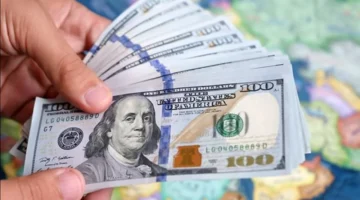 تحركات مفاجئة.. سعر الدولار أمام الجنيه المصري في تعاملات الجمعة بالبنوك المحلية